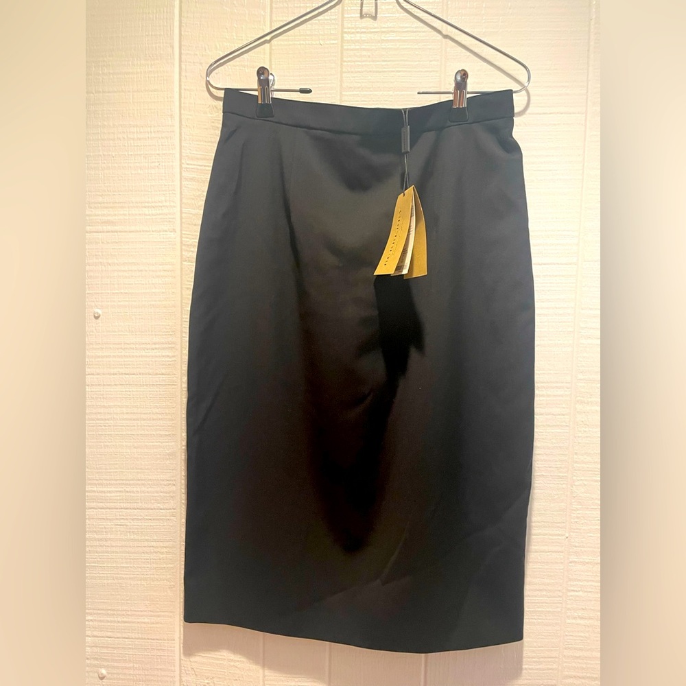 Burberry Classic Black Pencil Skirt NWT